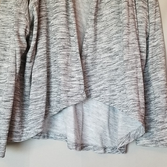 Cardigan - Picture 3 of 4